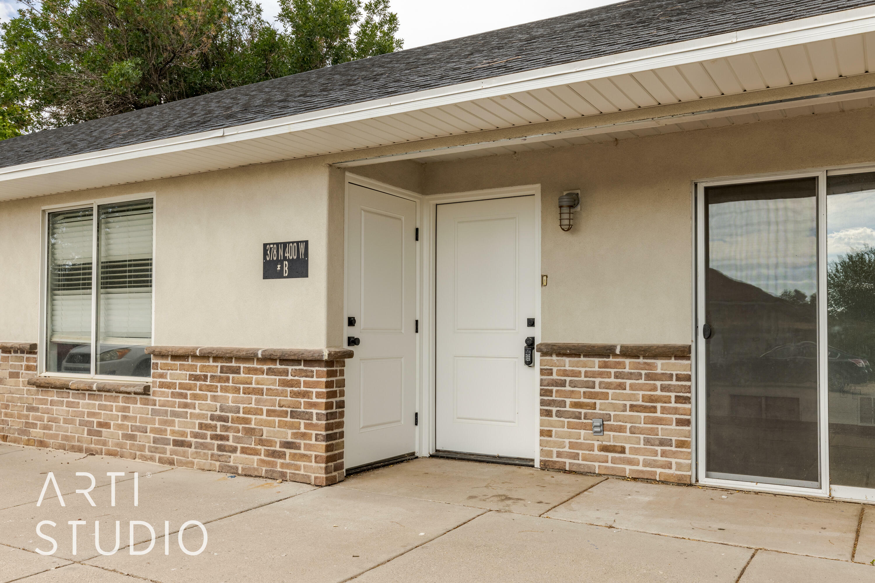 Property Photo: 376 N 400 W UT 84721