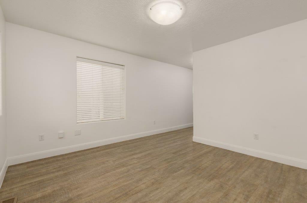 Property Photo:  4083 W 300 N  UT 84721 