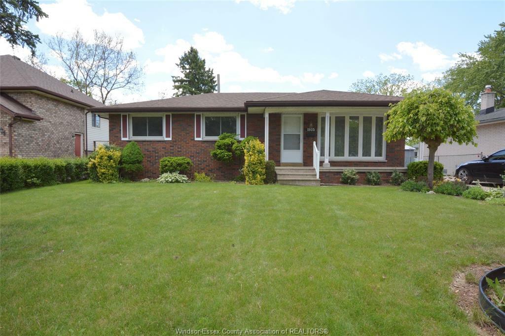 Property Photo: 1935 Todd Lane Lower ON N9H 1J6