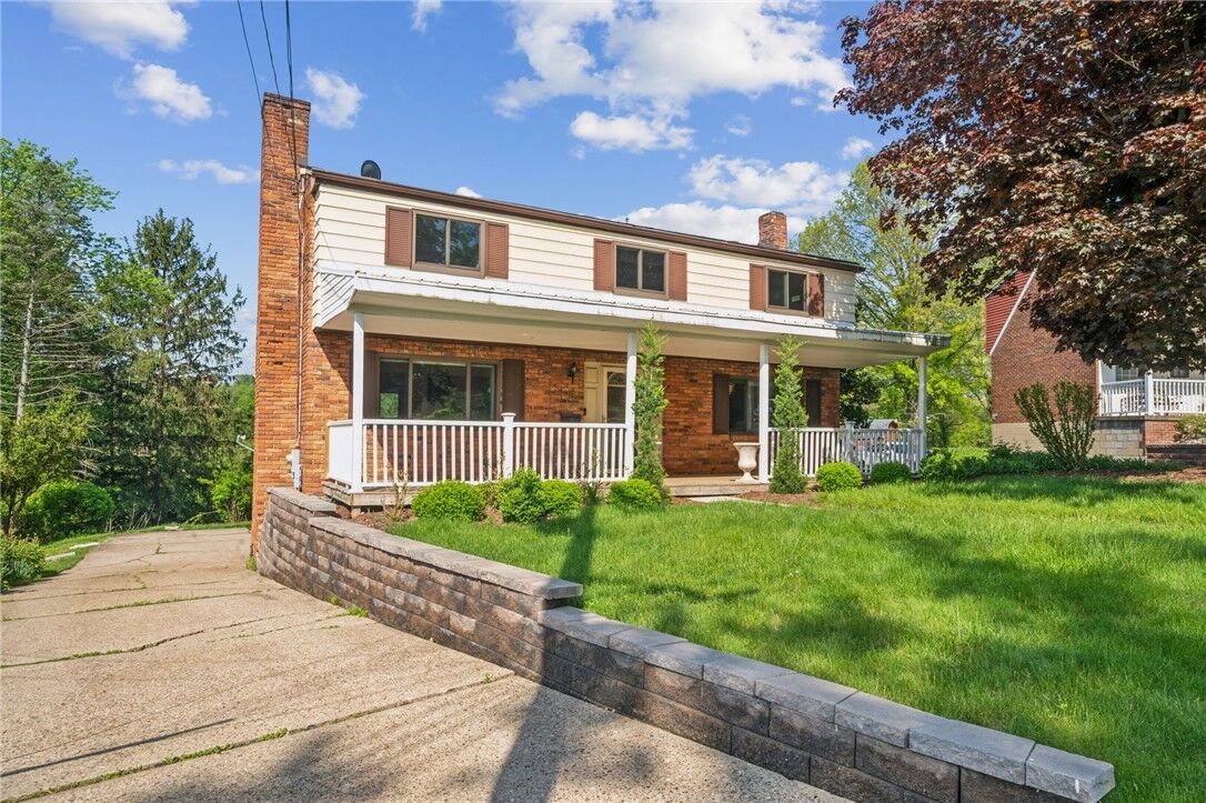 Property Photo:  18 Saint Susanna Dr  PA 15235 