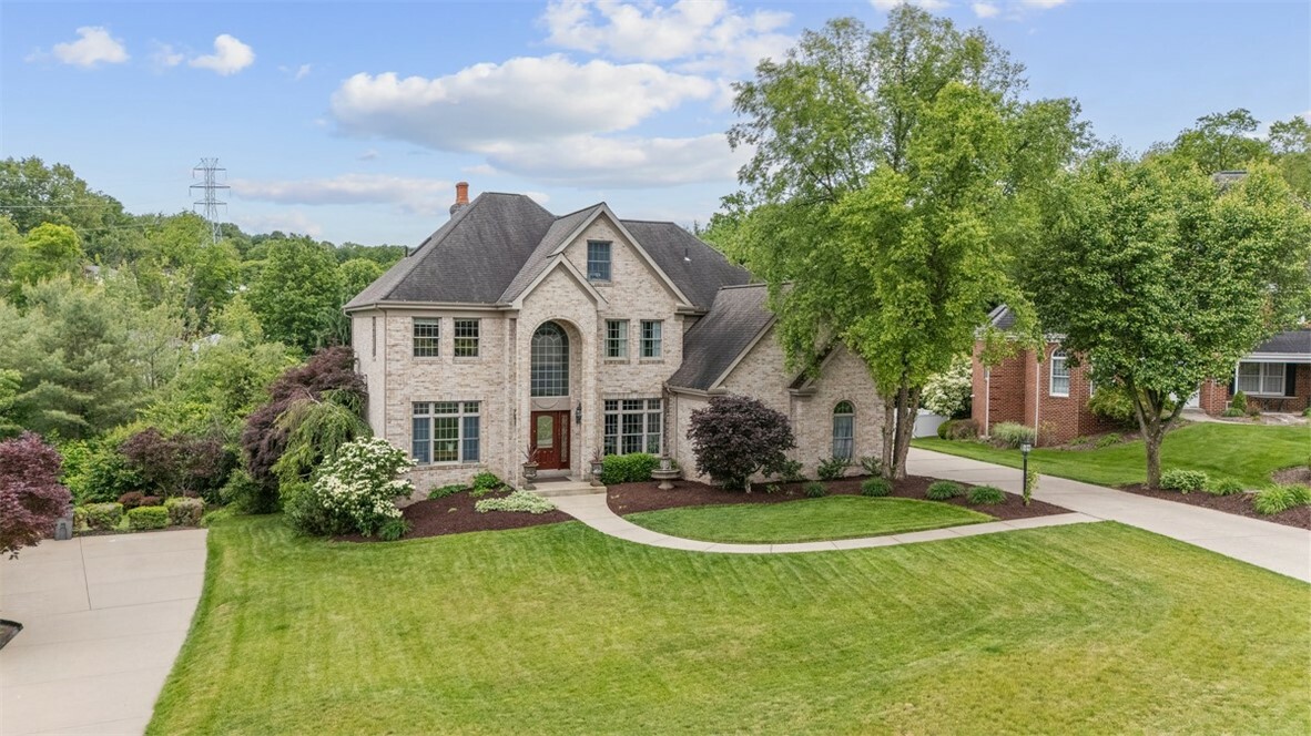 Property Photo: 2333 Southampton Dr PA 15241