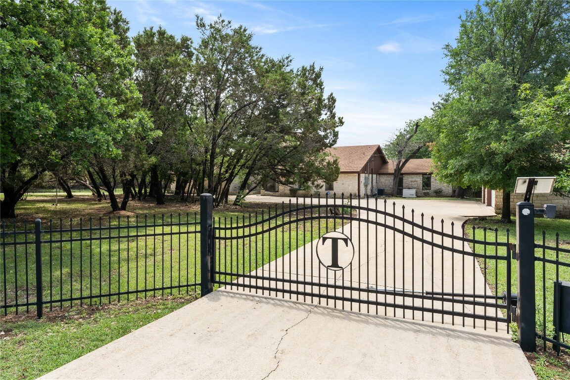 Property Photo: 11105 Highview Drive TX 76513
