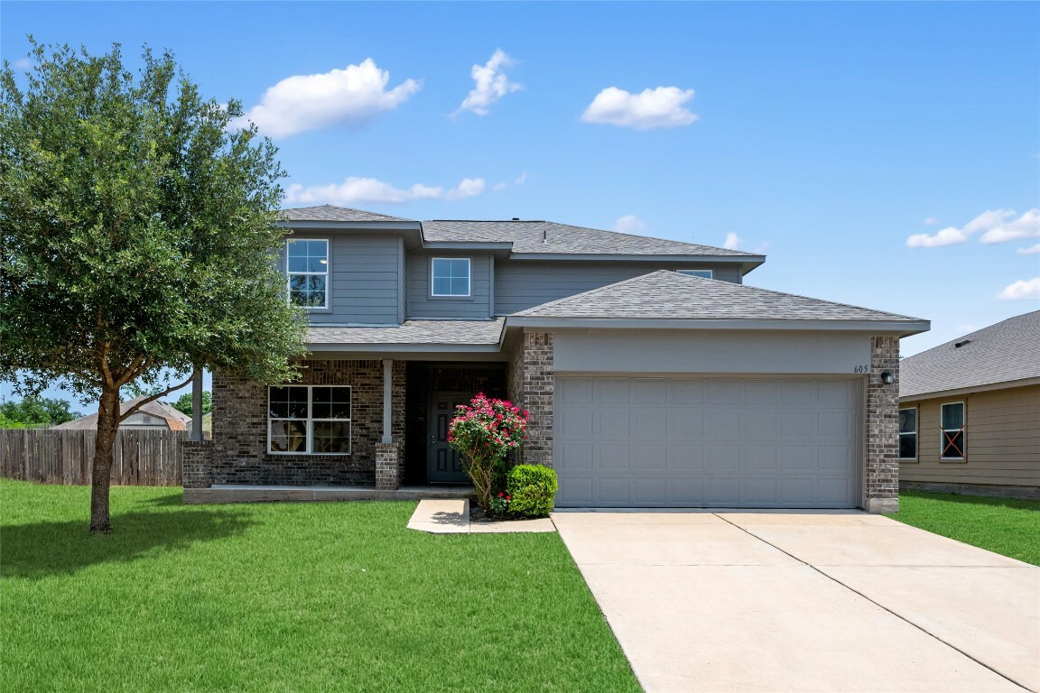 Property Photo: 605 Silver Wing Drive TX 78725