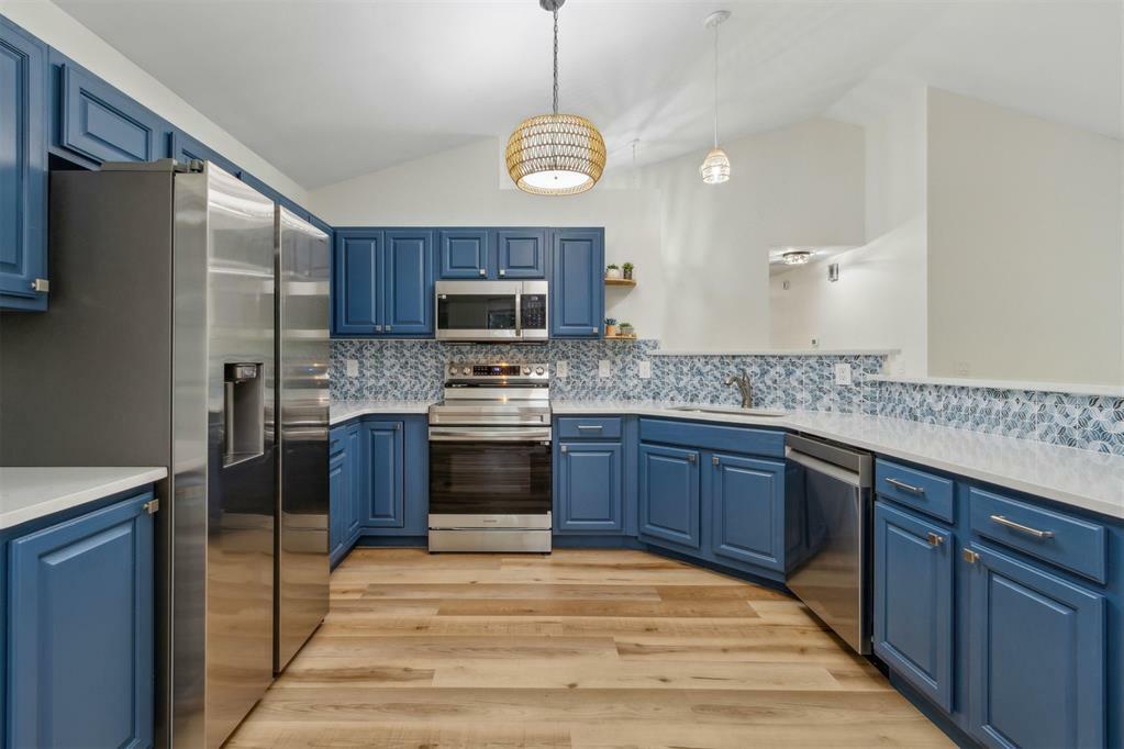 Property Photo: 86165 Debbie Road FL 32097