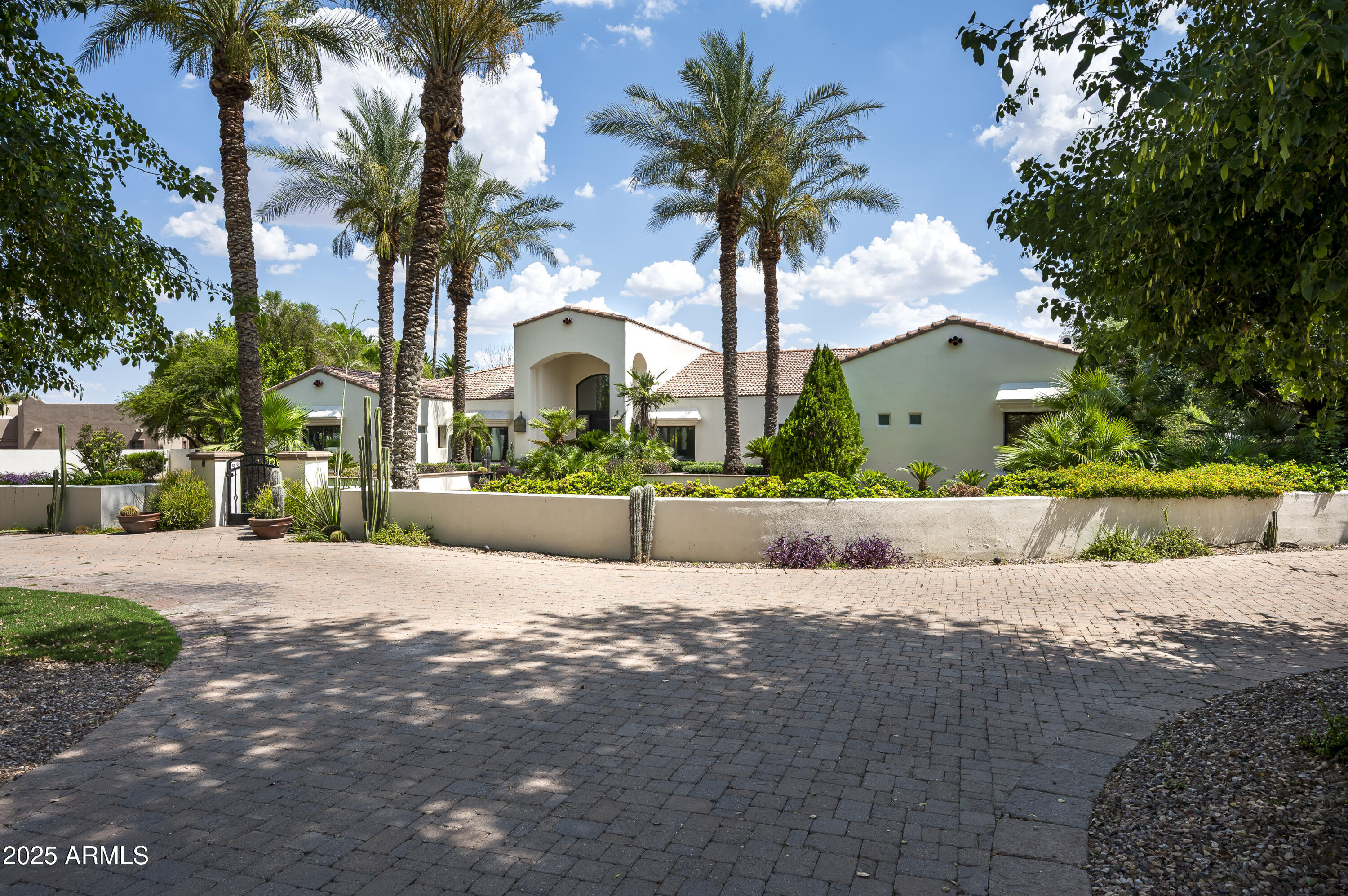 7475 E Jackrabbit Road  Scottsdale AZ 85250 photo