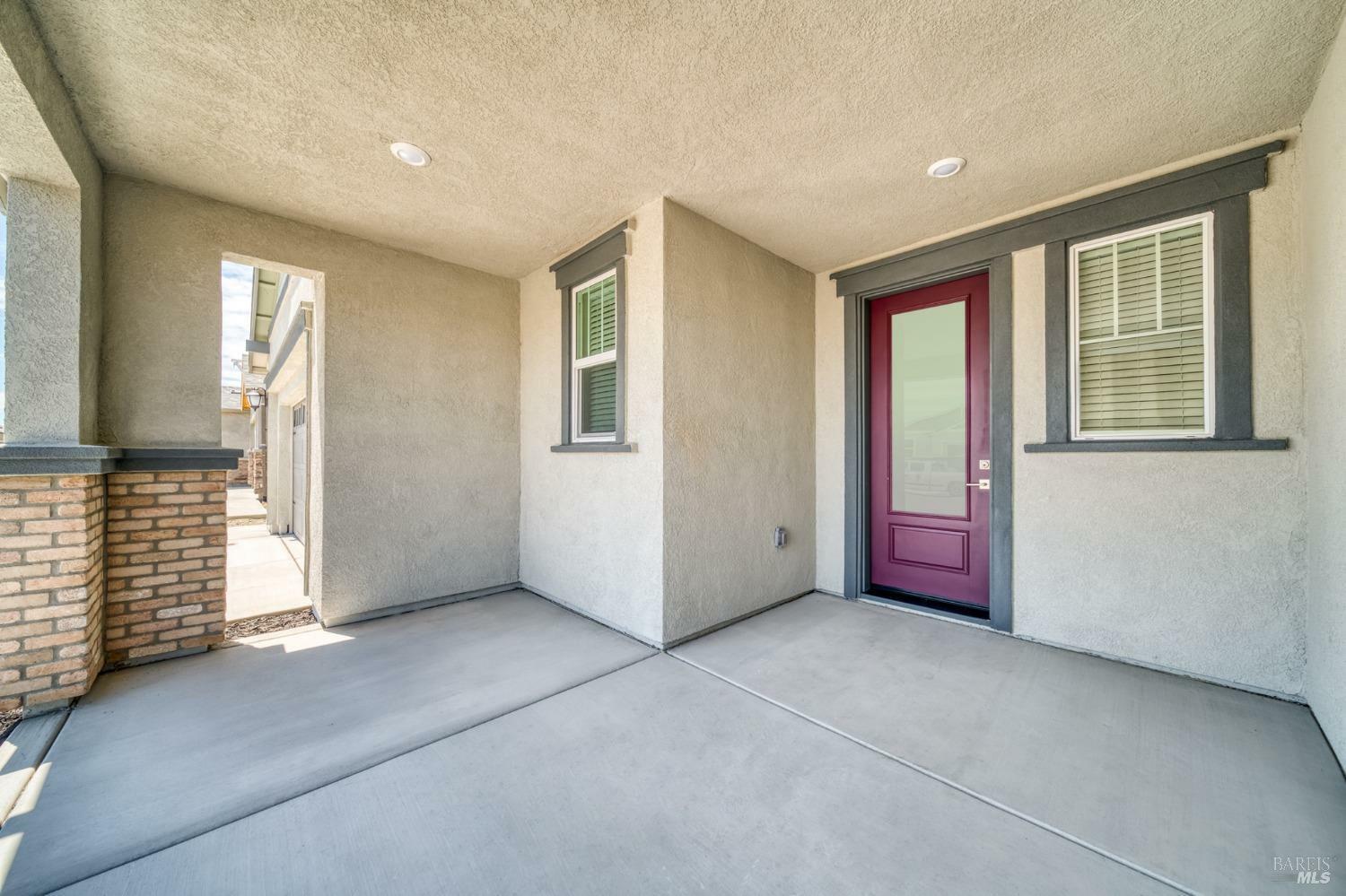 Property Photo: 2140 Rustic Oak Lane CA 94571