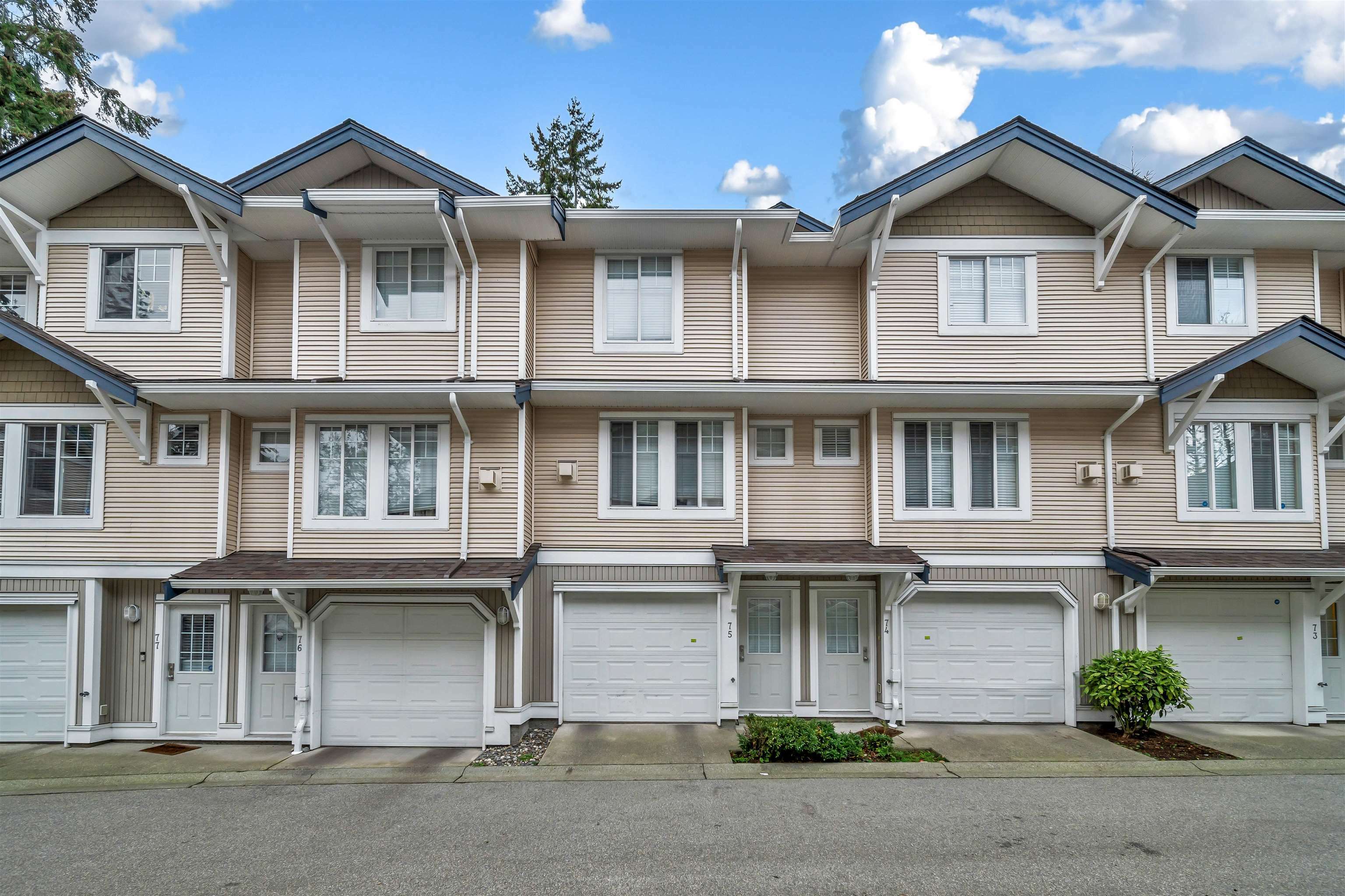 Property Photo: 6533 121 Street 75 BC V3W 1M5