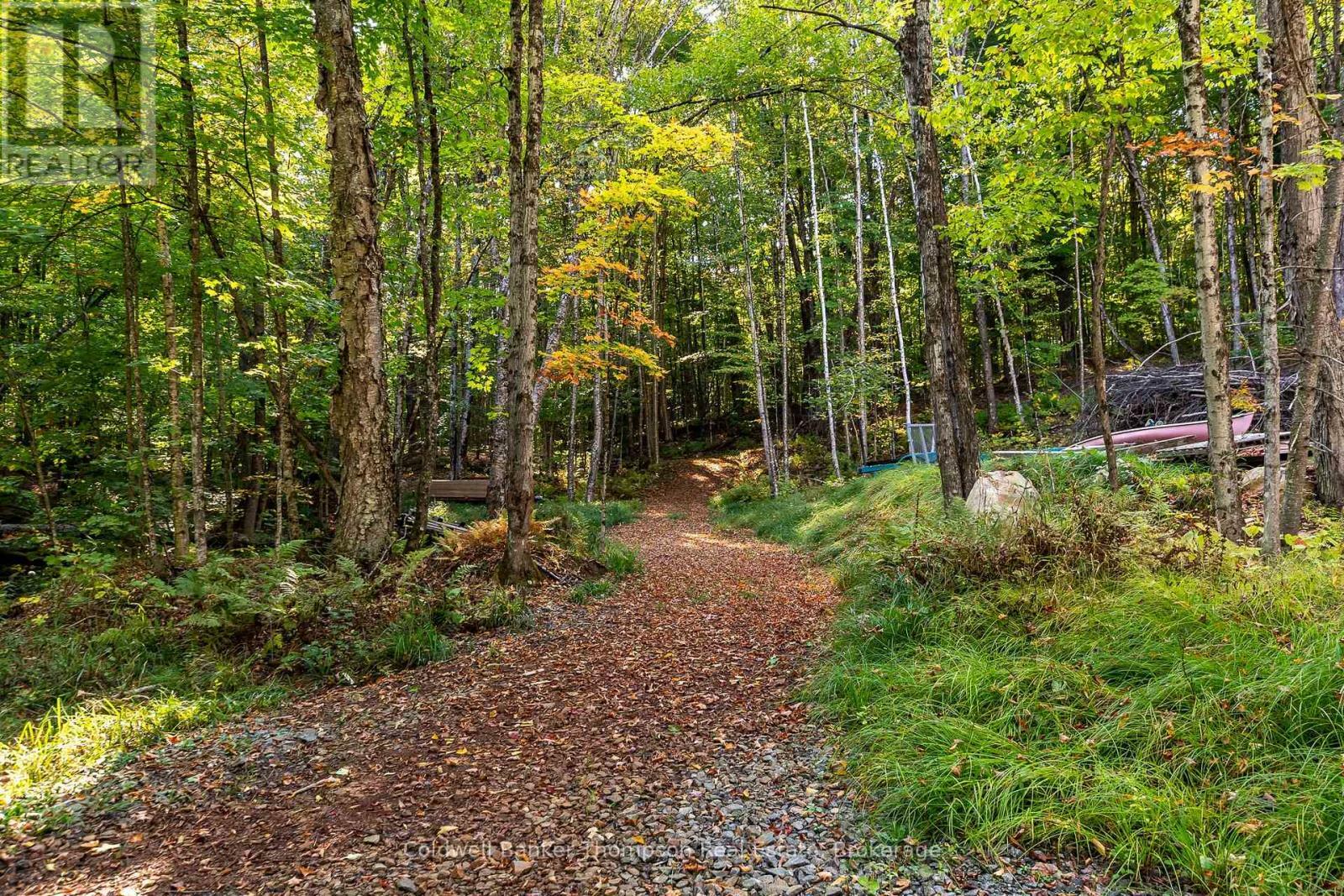 Photo de la propriété:  738 Harp Lake Road  ON P1H 2J6 