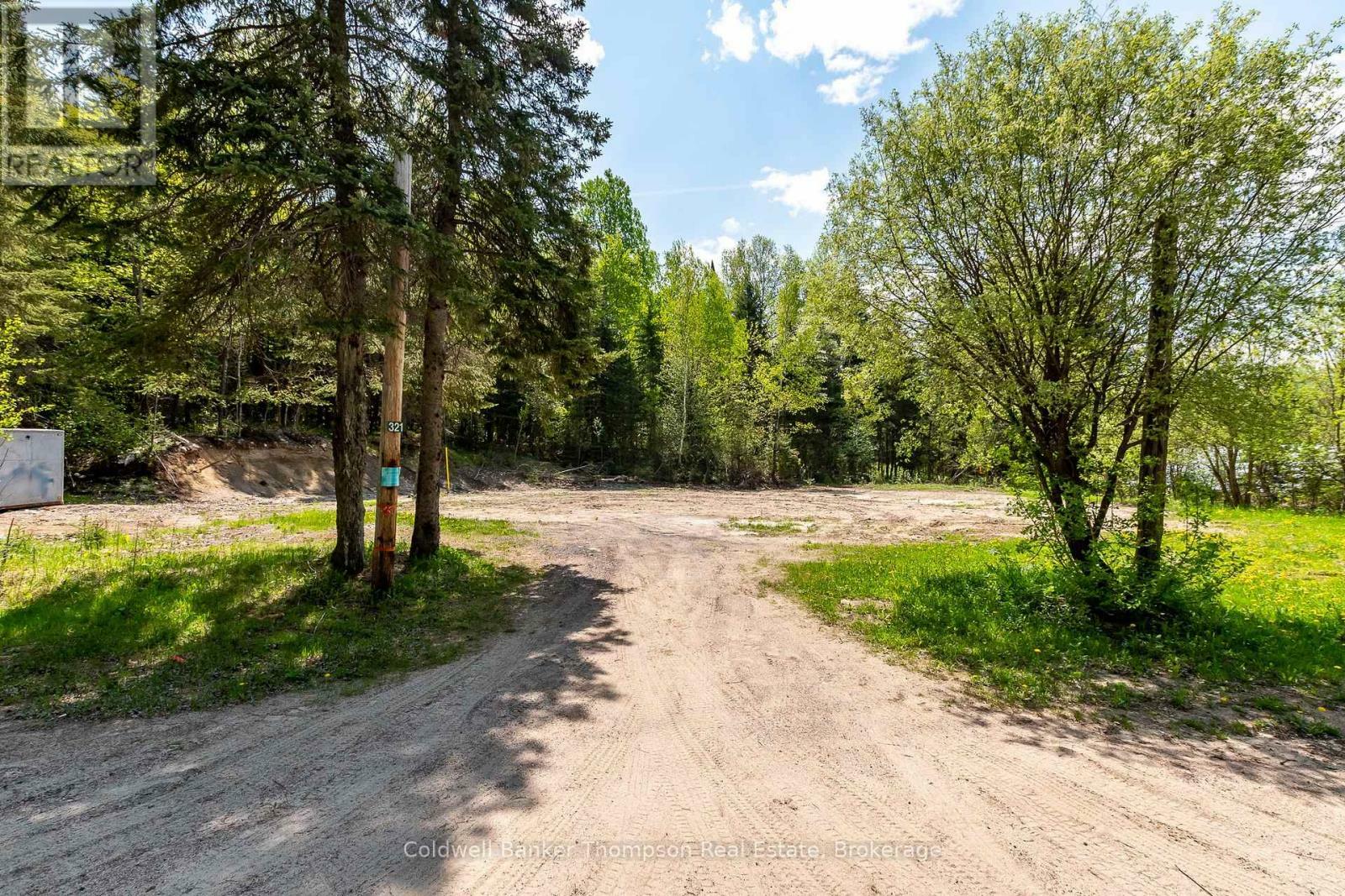 Photo de la propriété: 321 Three Mile Lake Road ON P0A 1J0