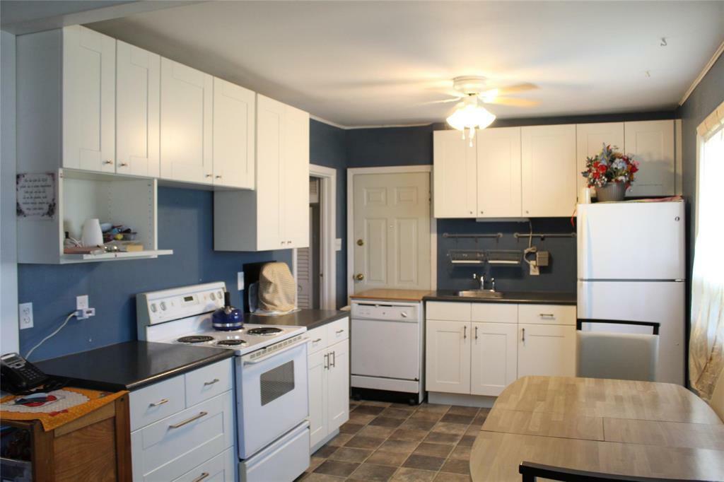Property Photo: 1034 Dugald Road MB R2J 0H1