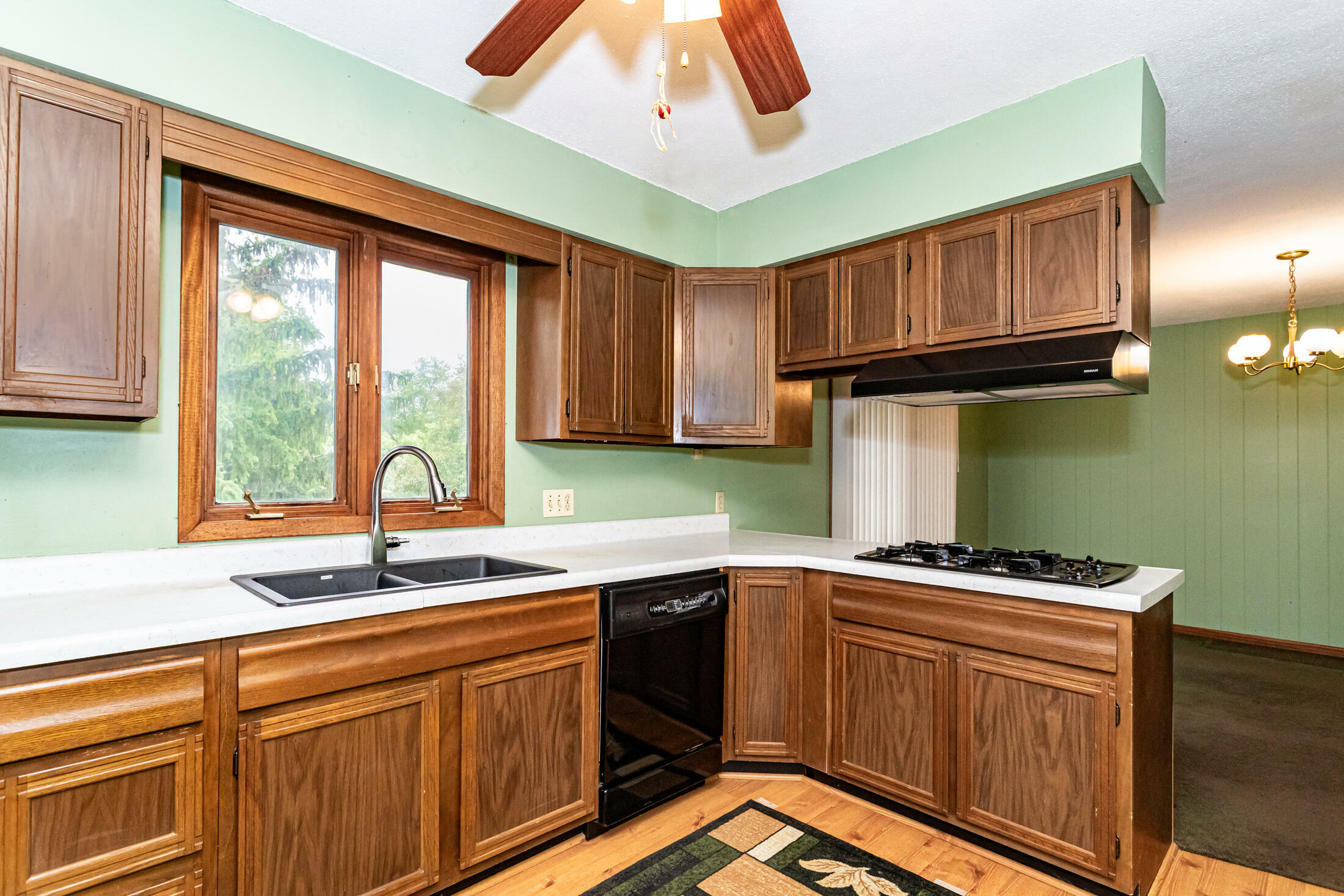 Property Photo: 342 Hillcrest Drive IA 50248