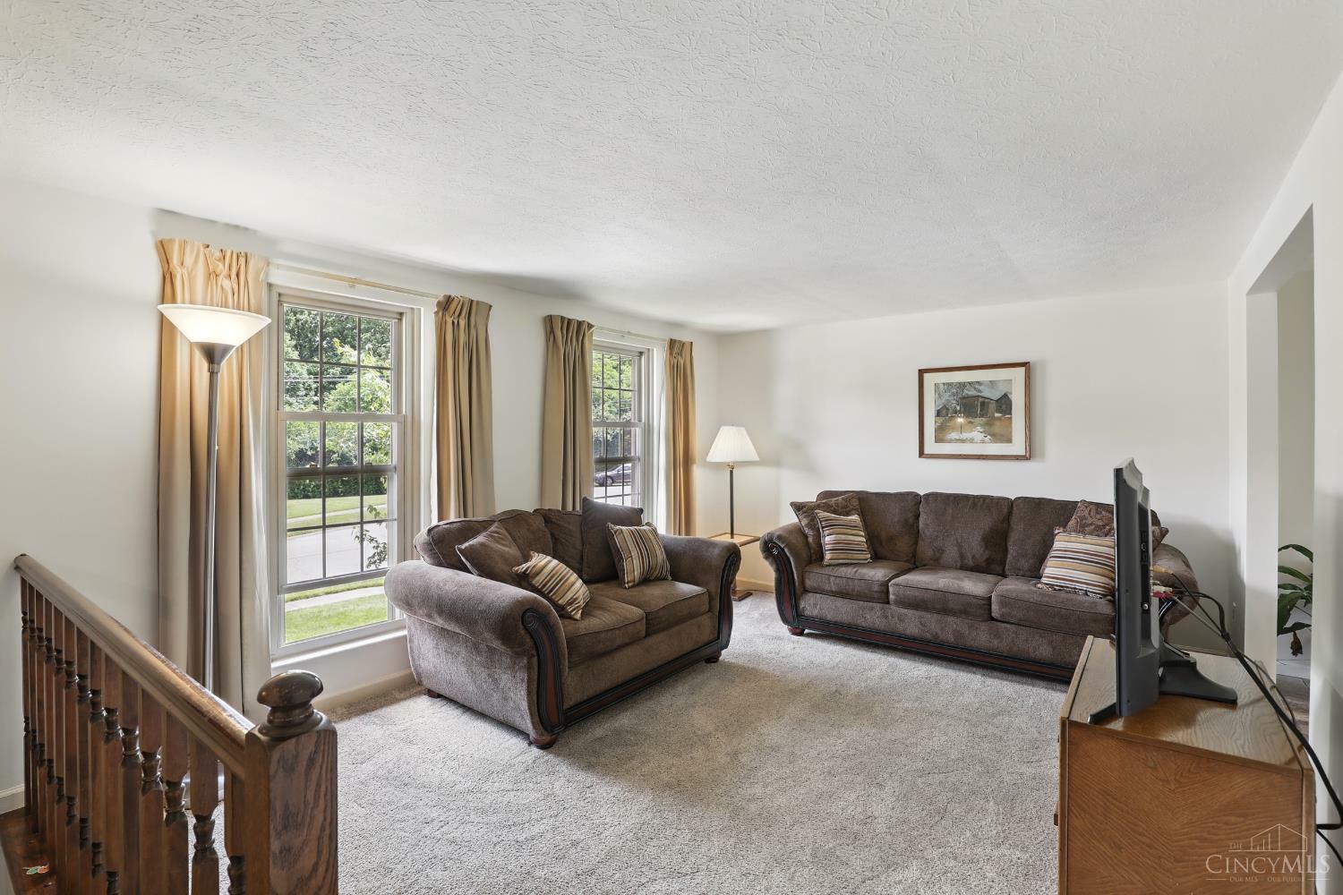 Property Photo:  4923 Alvernovalley Court  OH 45238 