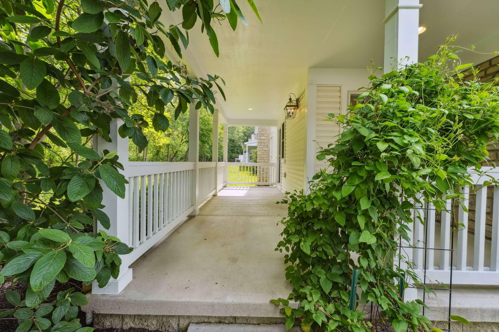 Property Photo:  1233 Sanctuary Place  OH 43230 