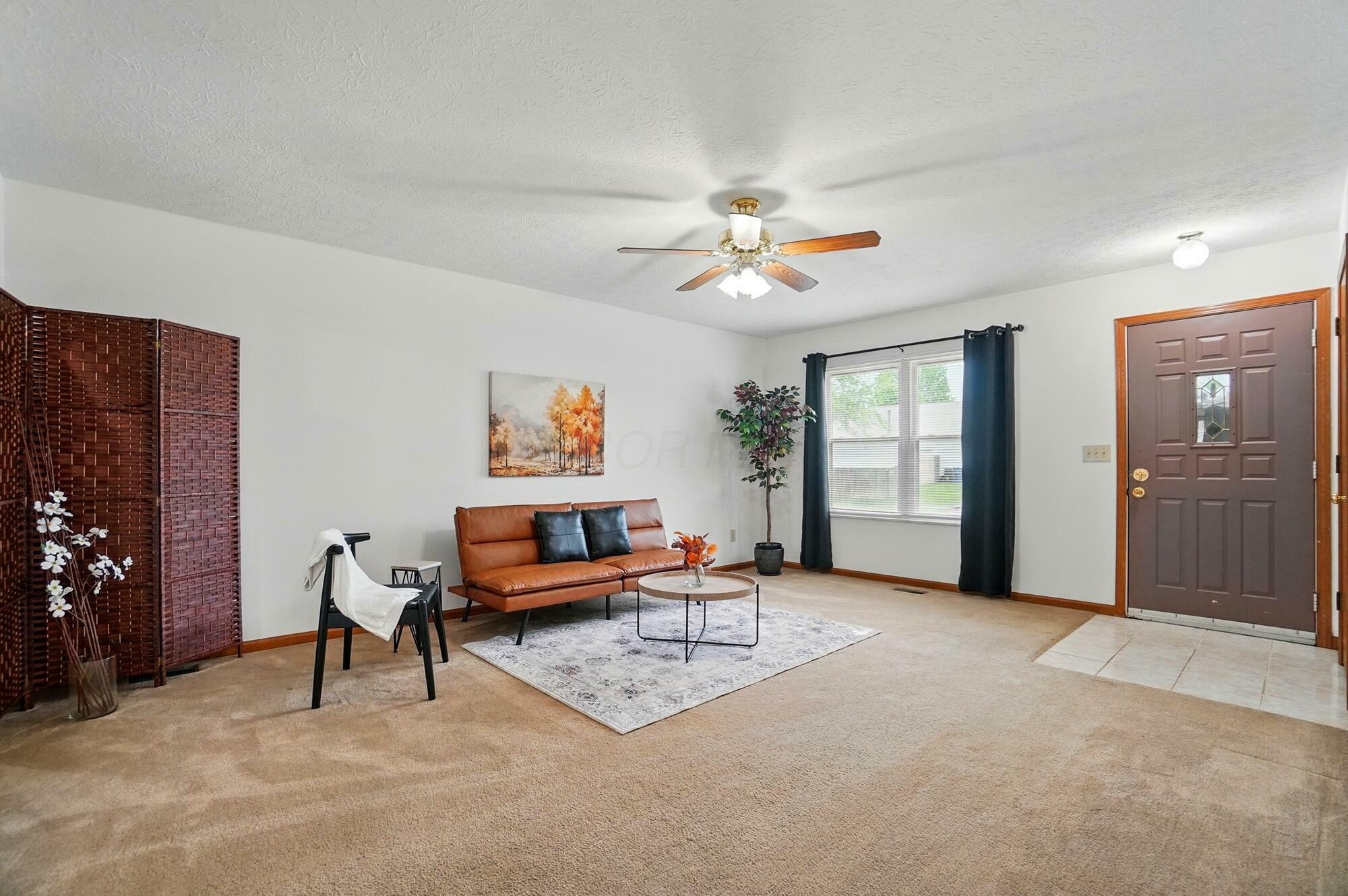 Property Photo: 1937 Big Tree Drive OH 43223