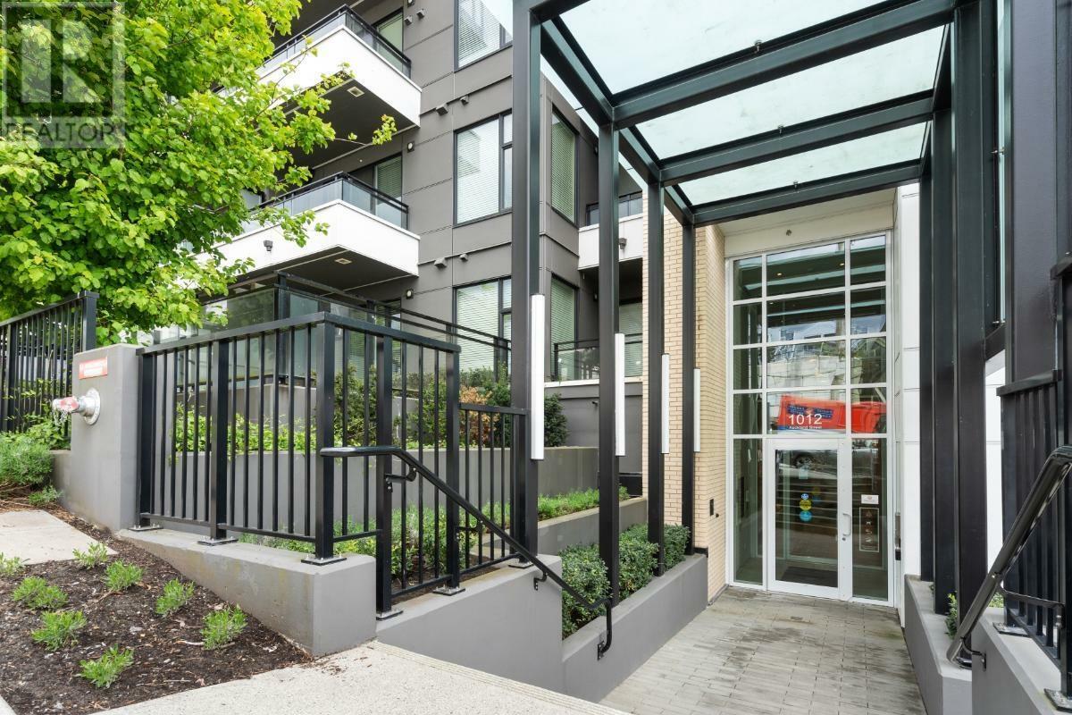 Property Photo: 1012 Auckland Street 501 BC V3M 0M3