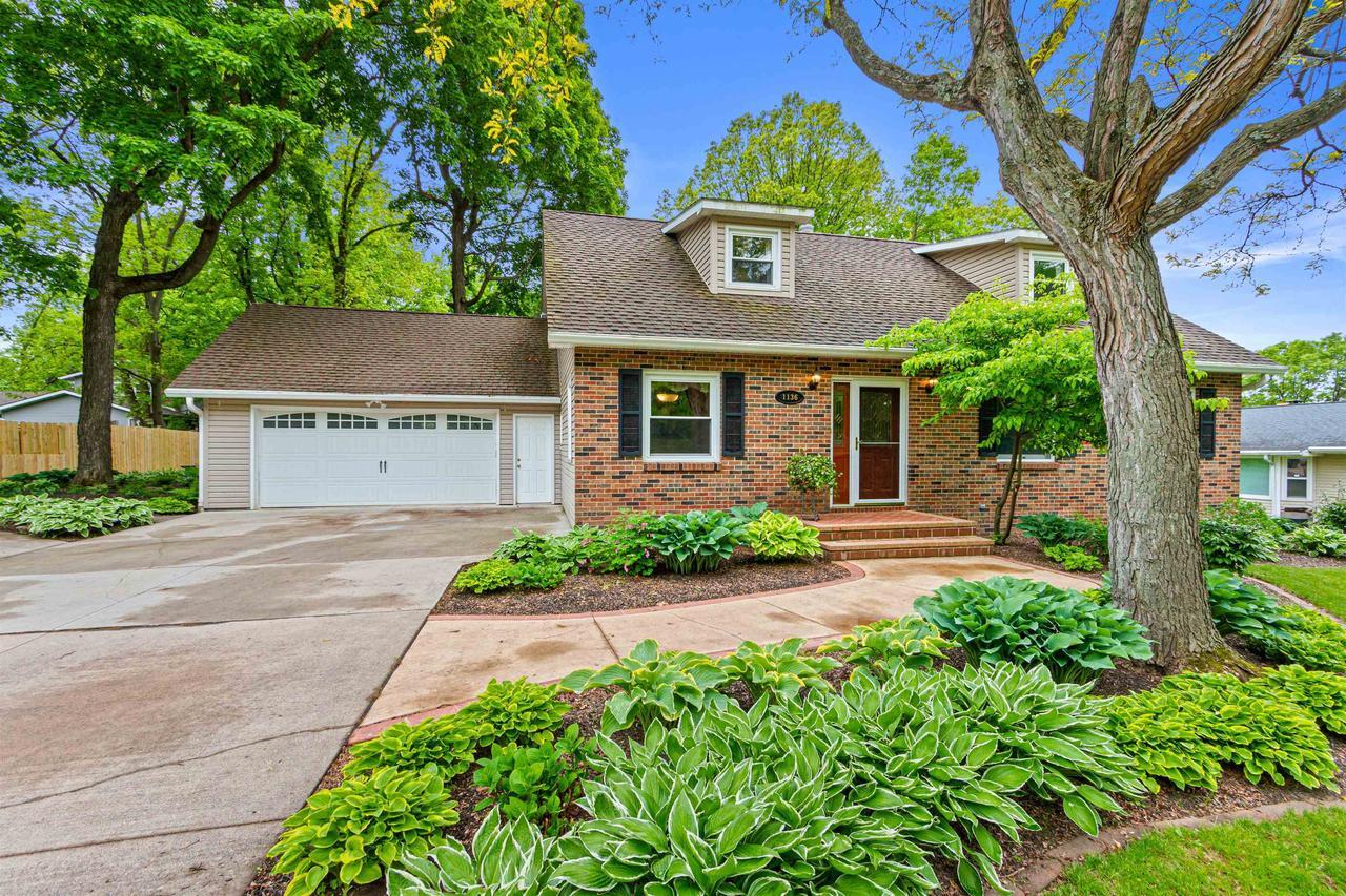Property Photo:  1136 West Ridge Road  WI 54449 
