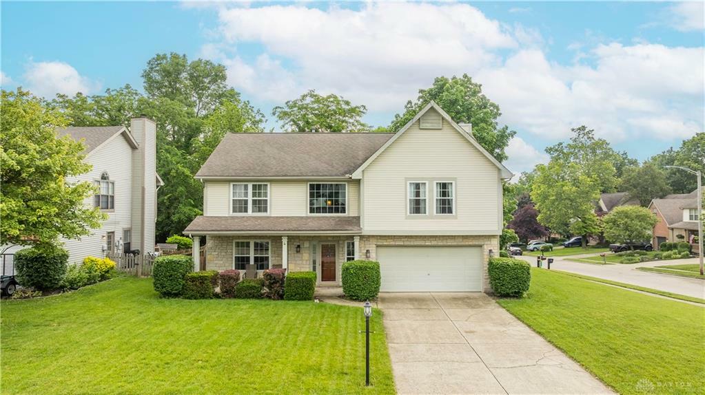 Property Photo: 690 Golf View Court OH 45377