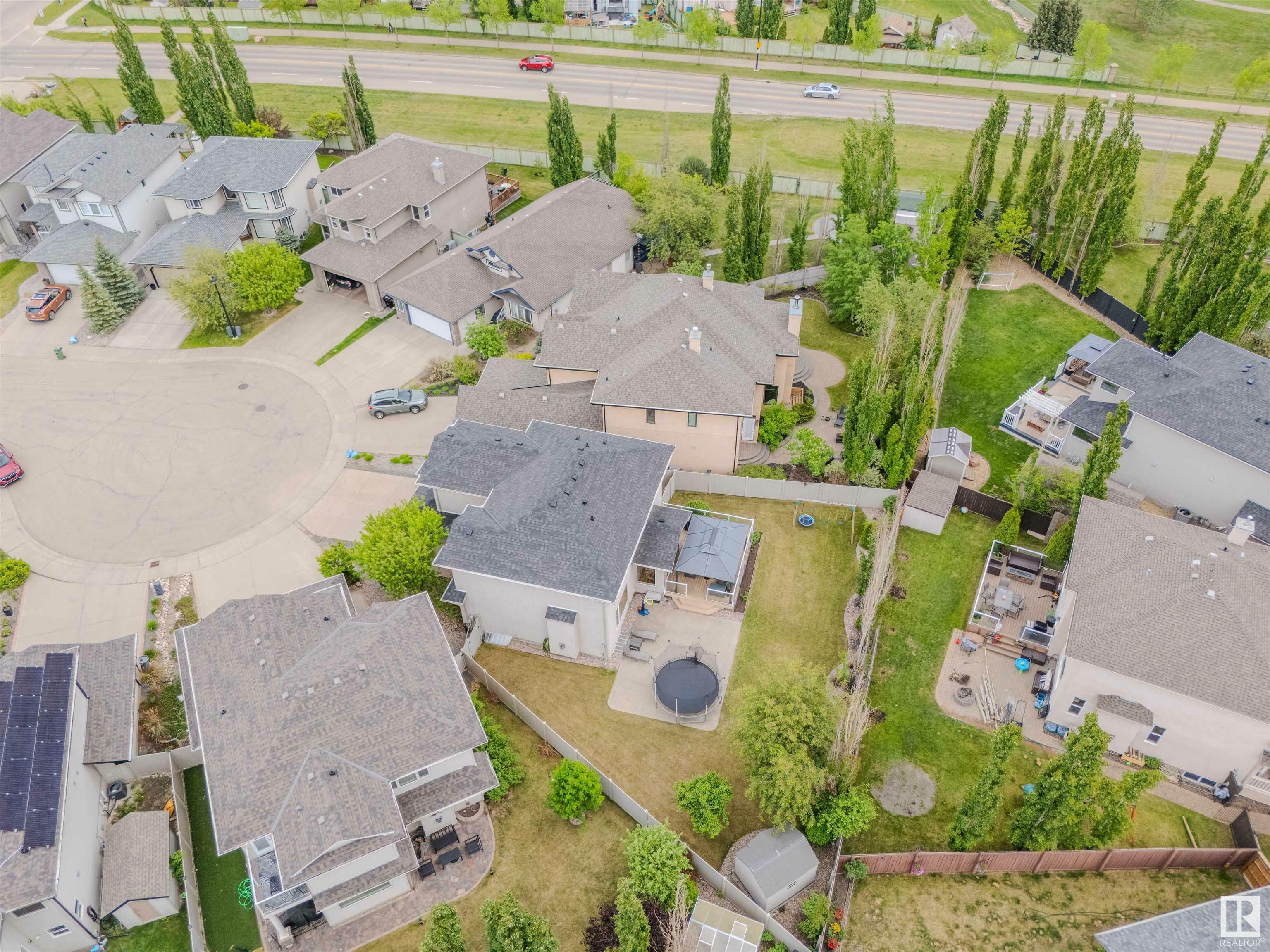 Property Photo: 8704 207 Street NW AB T5T 6Y1