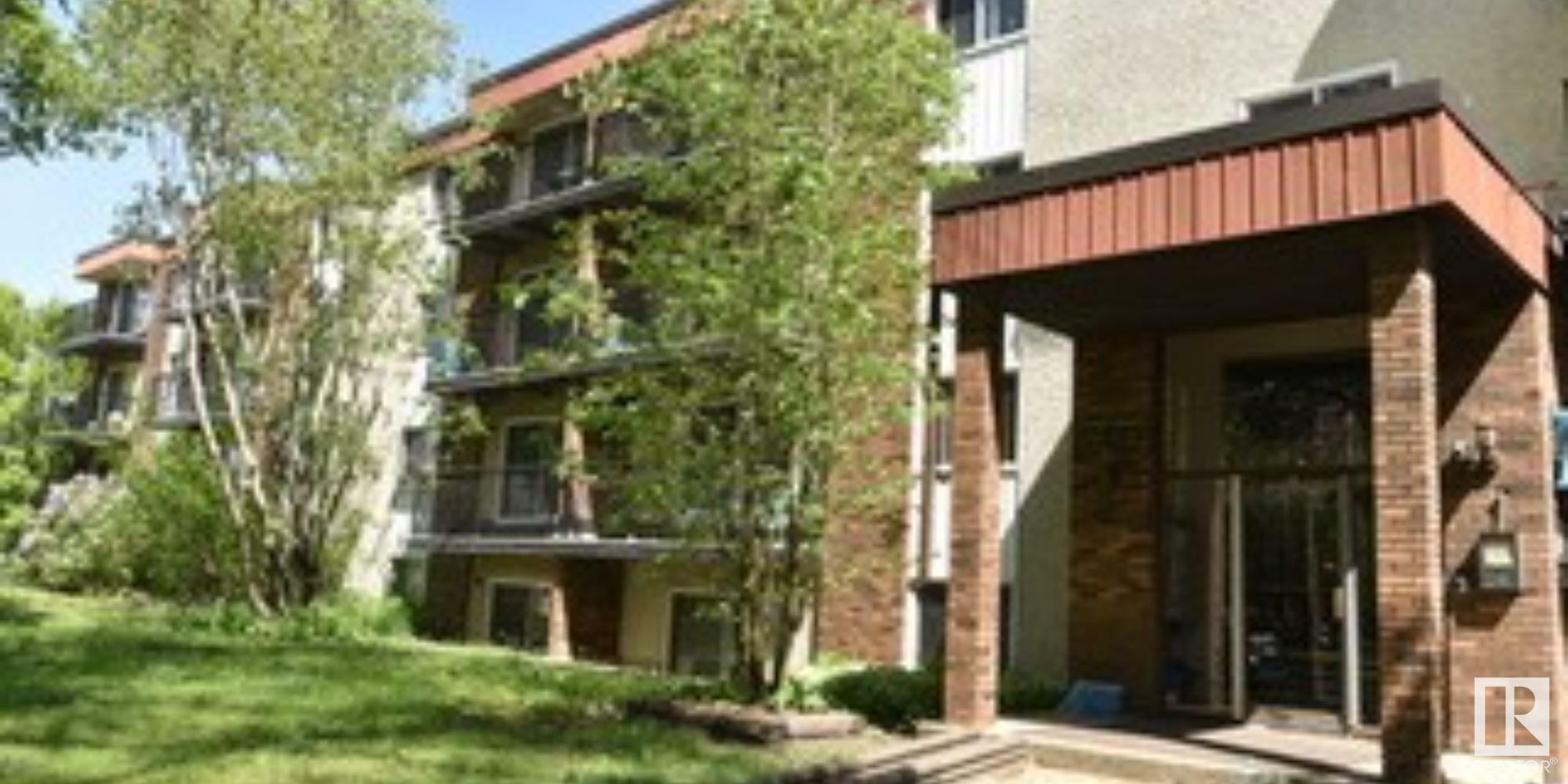 Property Photo: 10335 117 Street NW 202 AB T5K 1X9