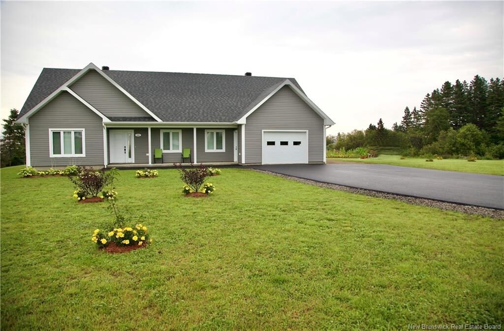 Property Photo: 583 Rue Principale NB E8J 2P8