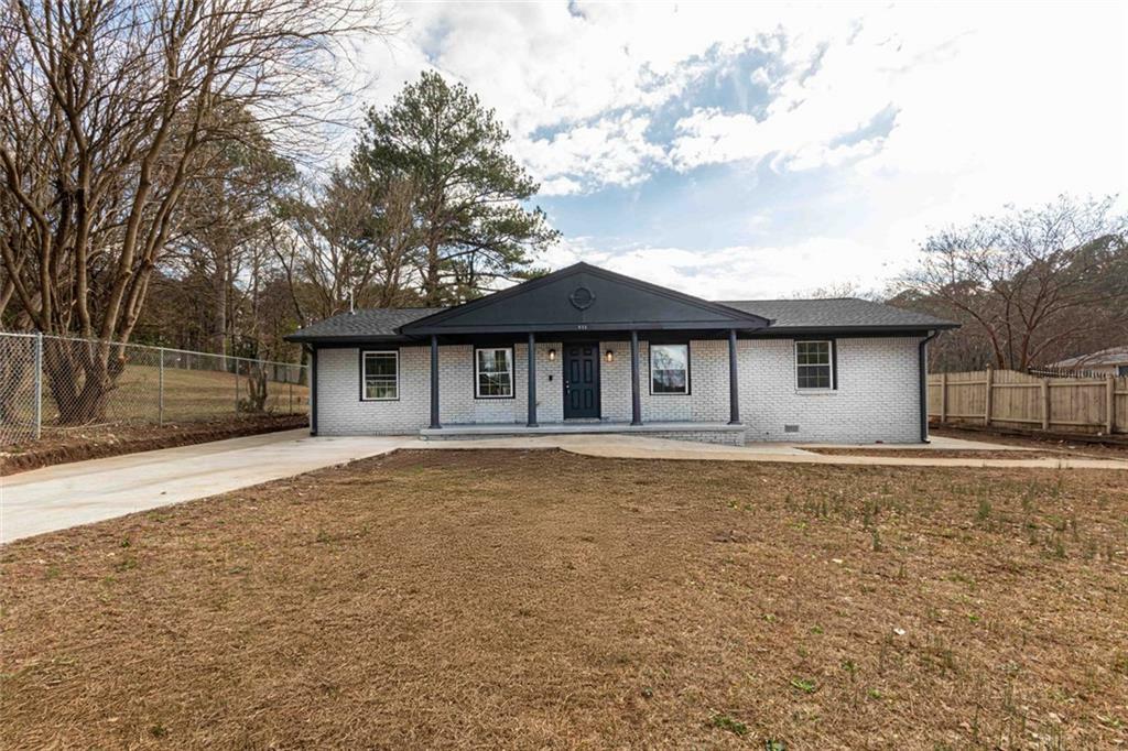 Property Photo: 935 Conley Road SE GA 30354