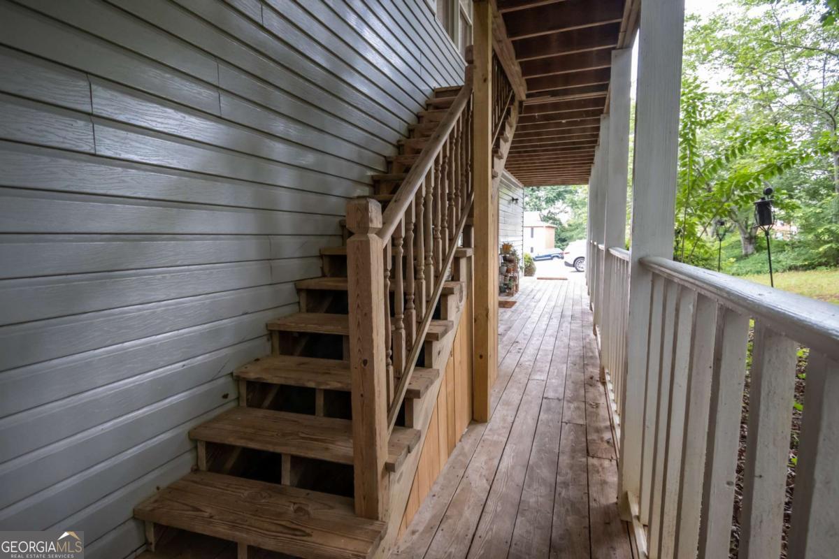 Property Photo: 205 Pineview Drive GA 30606