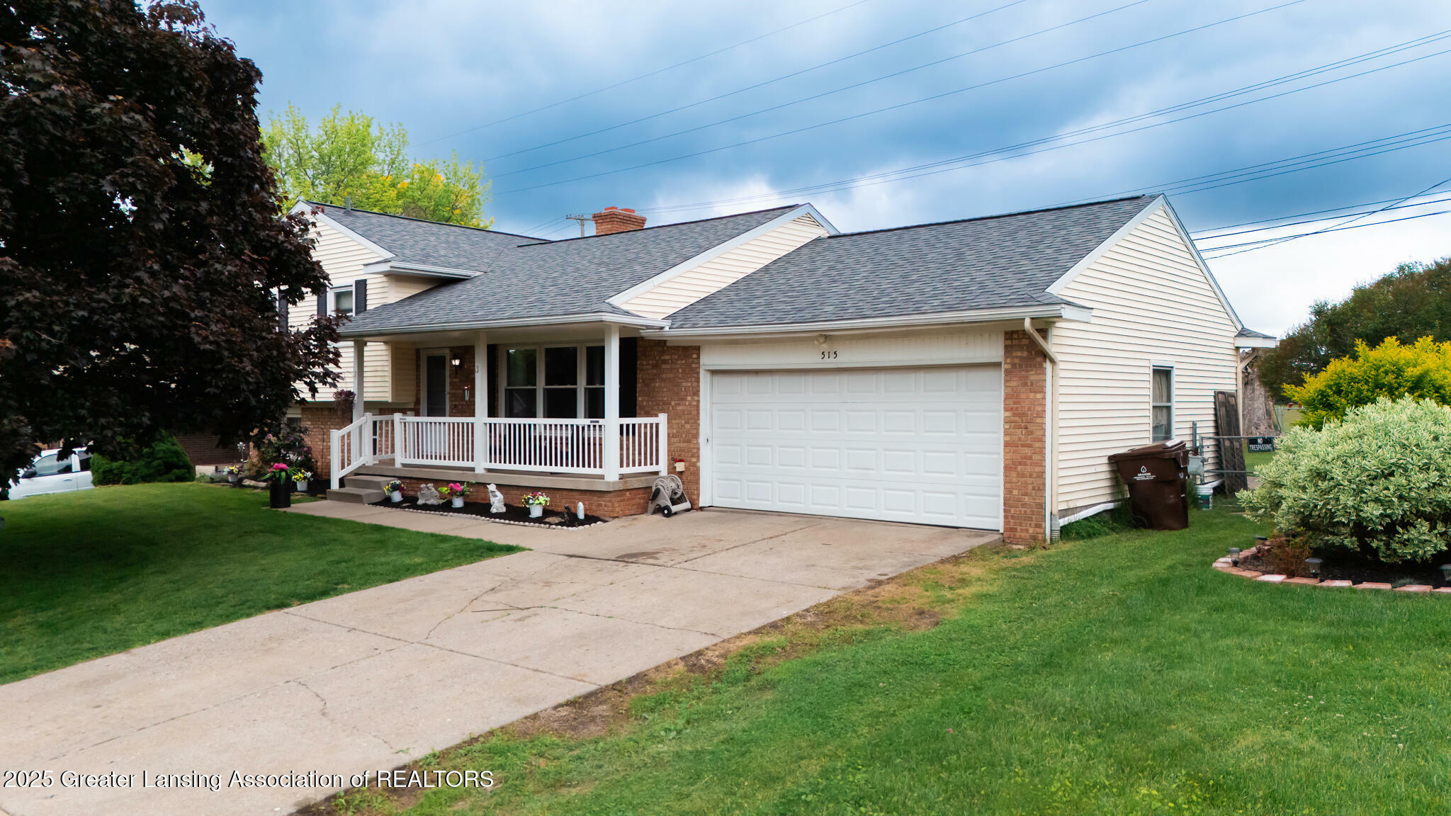 Property Photo: 515 Chanticleer Trail MI 48917