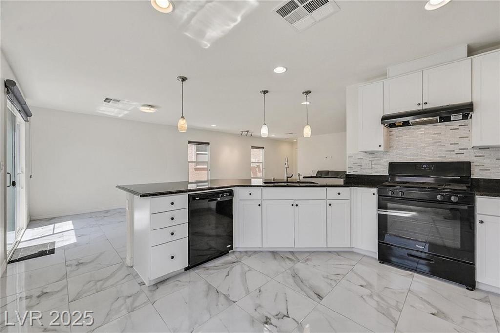 Property Photo: 8755 Spanish Ridge Avenue NV 89148