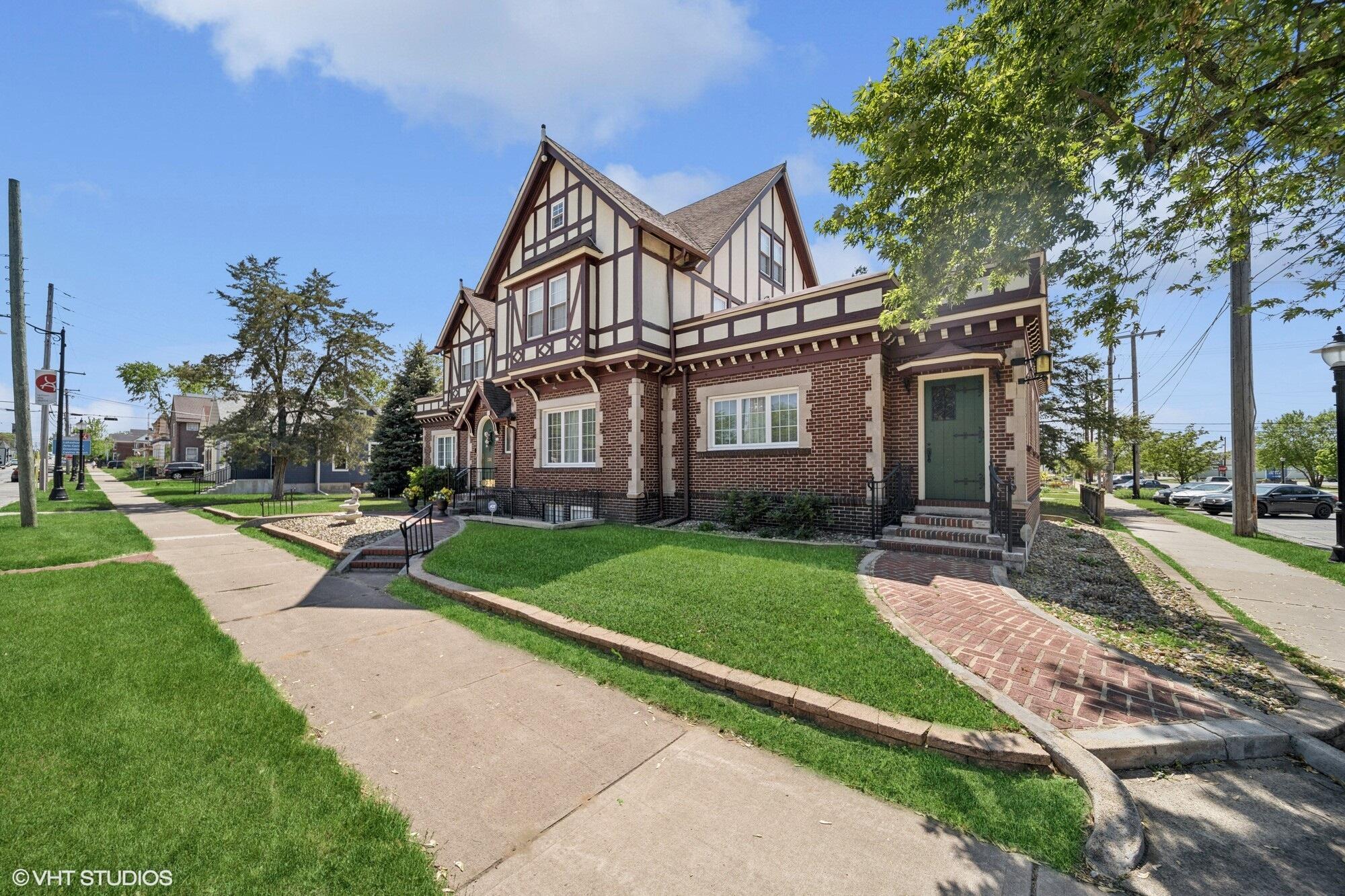 Property Photo:  801 Washington Street  IN 46360 
