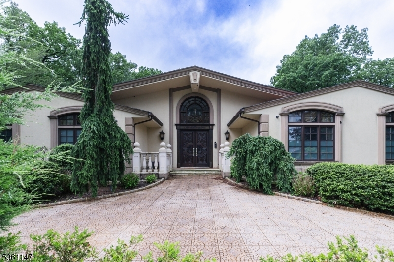 Property Photo: 8 Driftwood Dr NJ 07039
