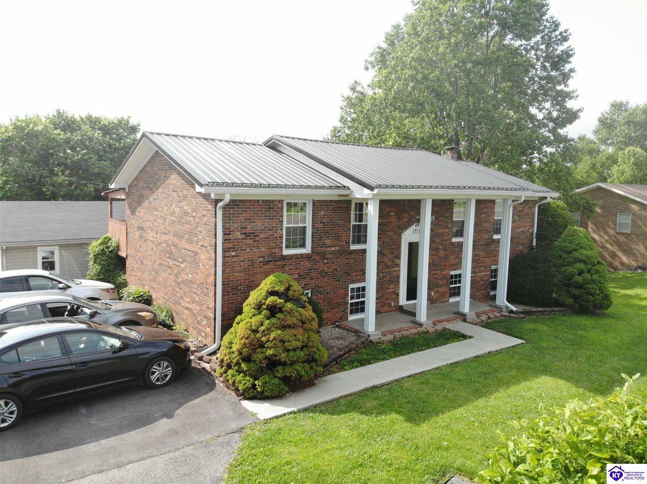 Property Photo:  1712 N Miles Street  KY 42701 