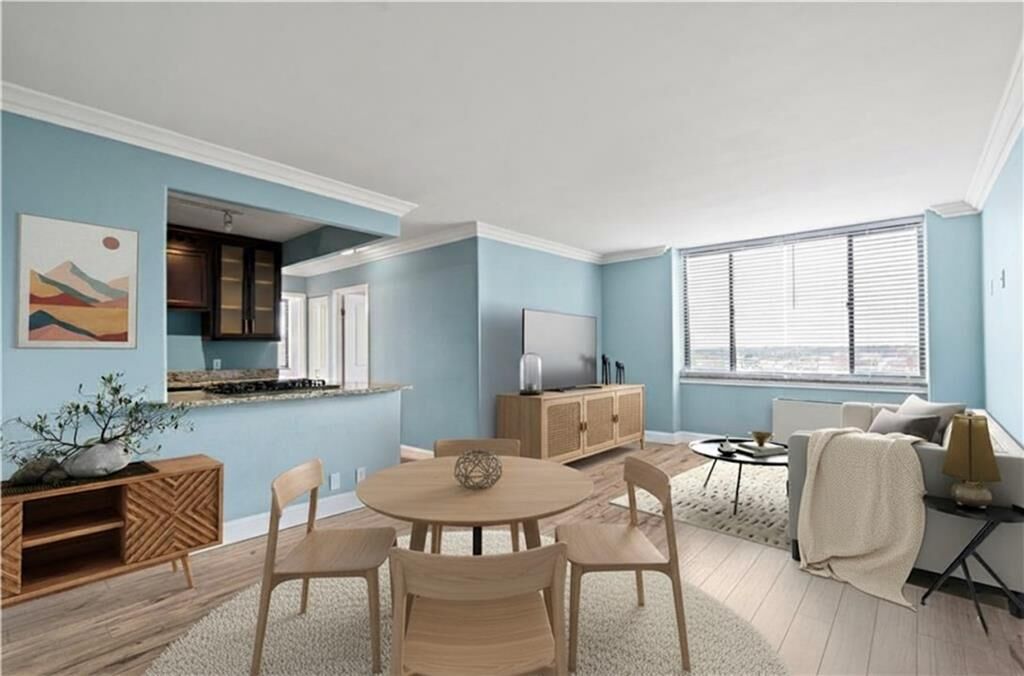 Property Photo: 700 E 8th Street 11 T MO 64106