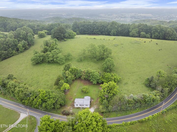 Property Photo: 1351 Bethlehem Rd TN 37766