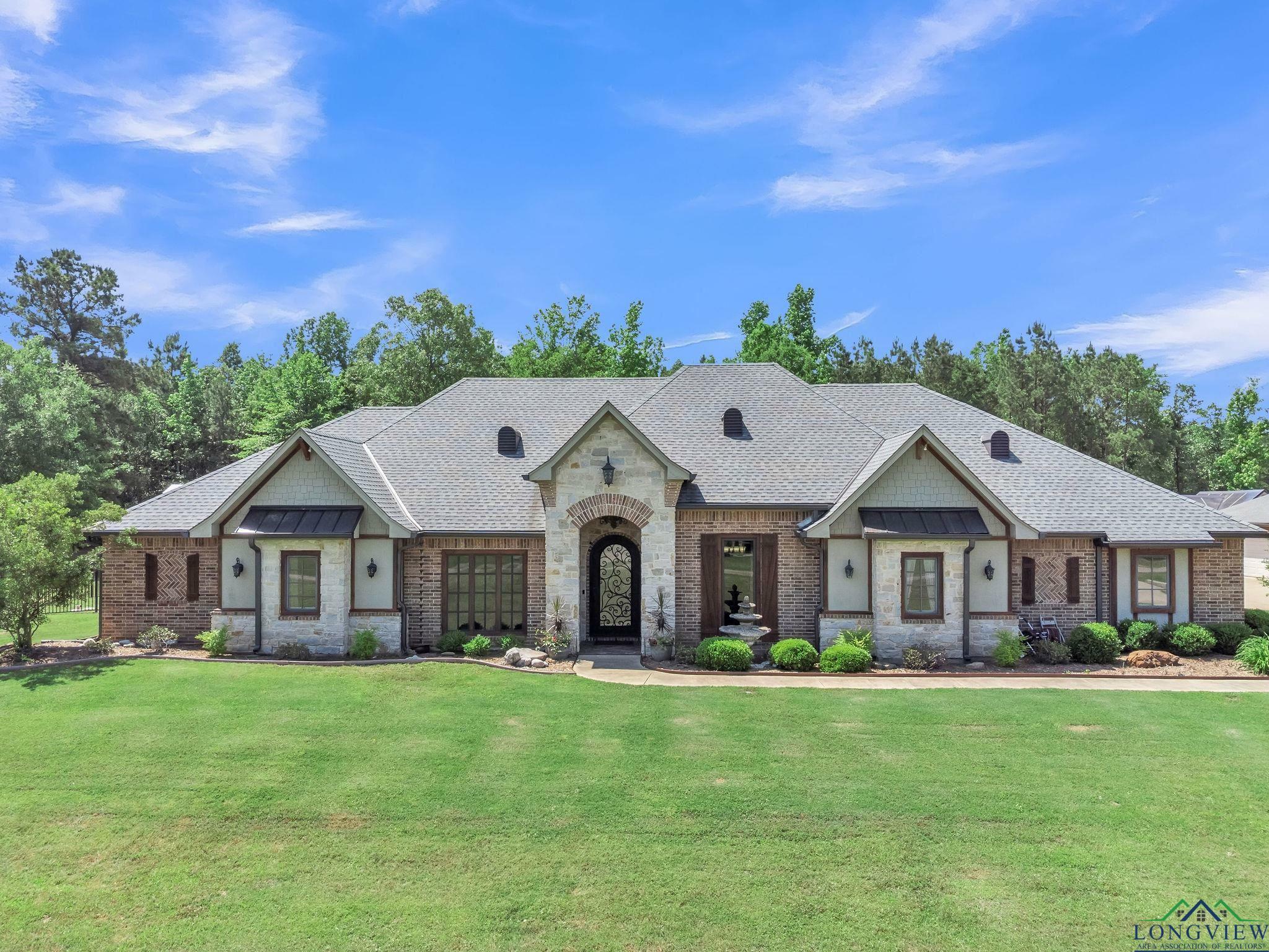 145 Deerfield Rd N  Longview TX 75605 photo