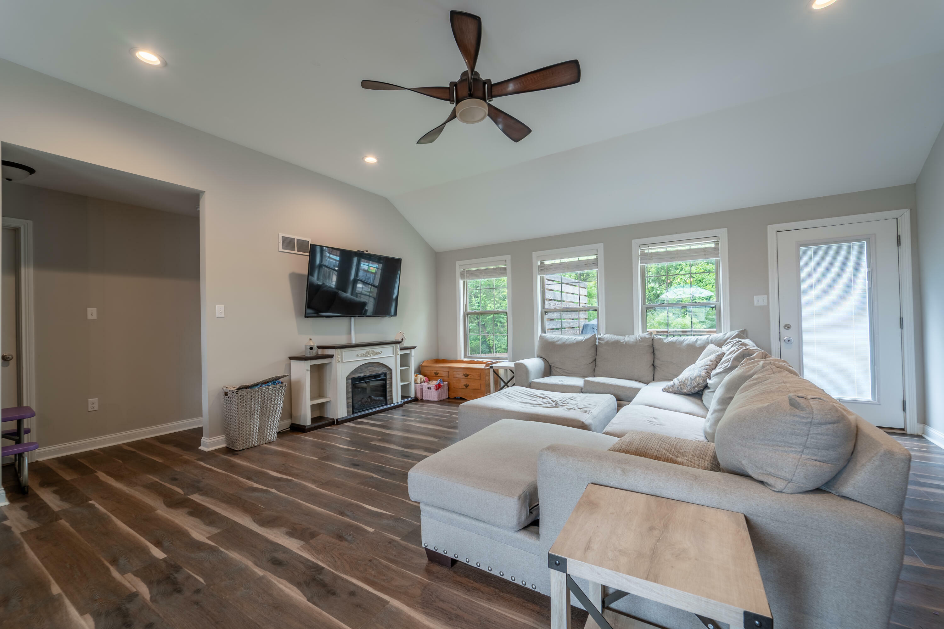 Property Photo: 140 Central Park Avenue KY 40403