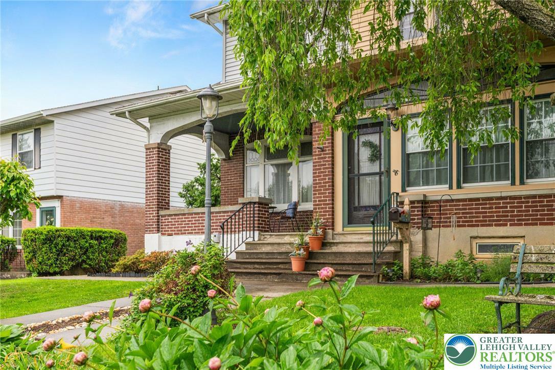 Property Photo: 2110 Huckleberry Road PA 18104
