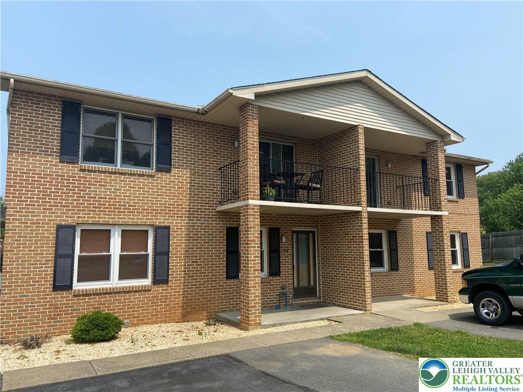 Property Photo: 4053 Vaughn Street PA 18045