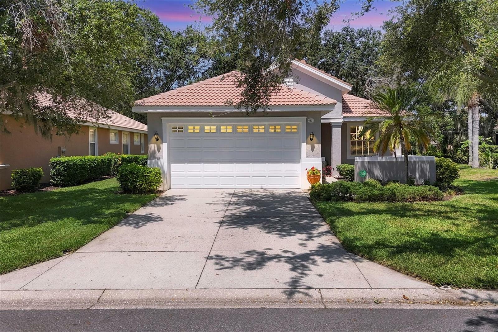 Property Photo: 4121 Reflections Parkway FL 34233