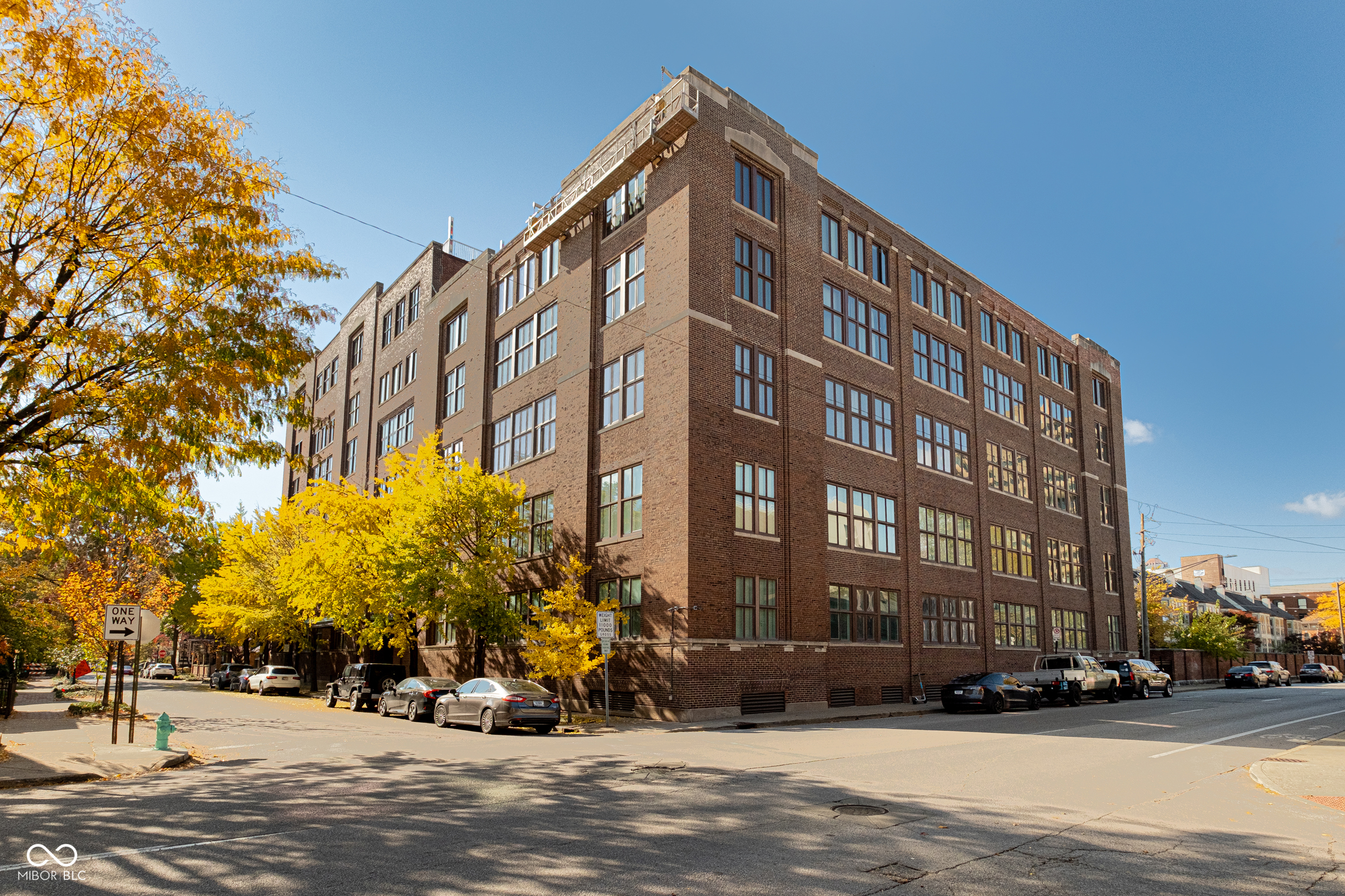 Property Photo: 430 N Park Avenue 211 IN 46202