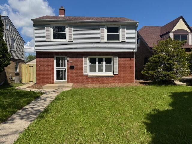 Property Photo: 2254 W Roosevelt Dr WI 53209