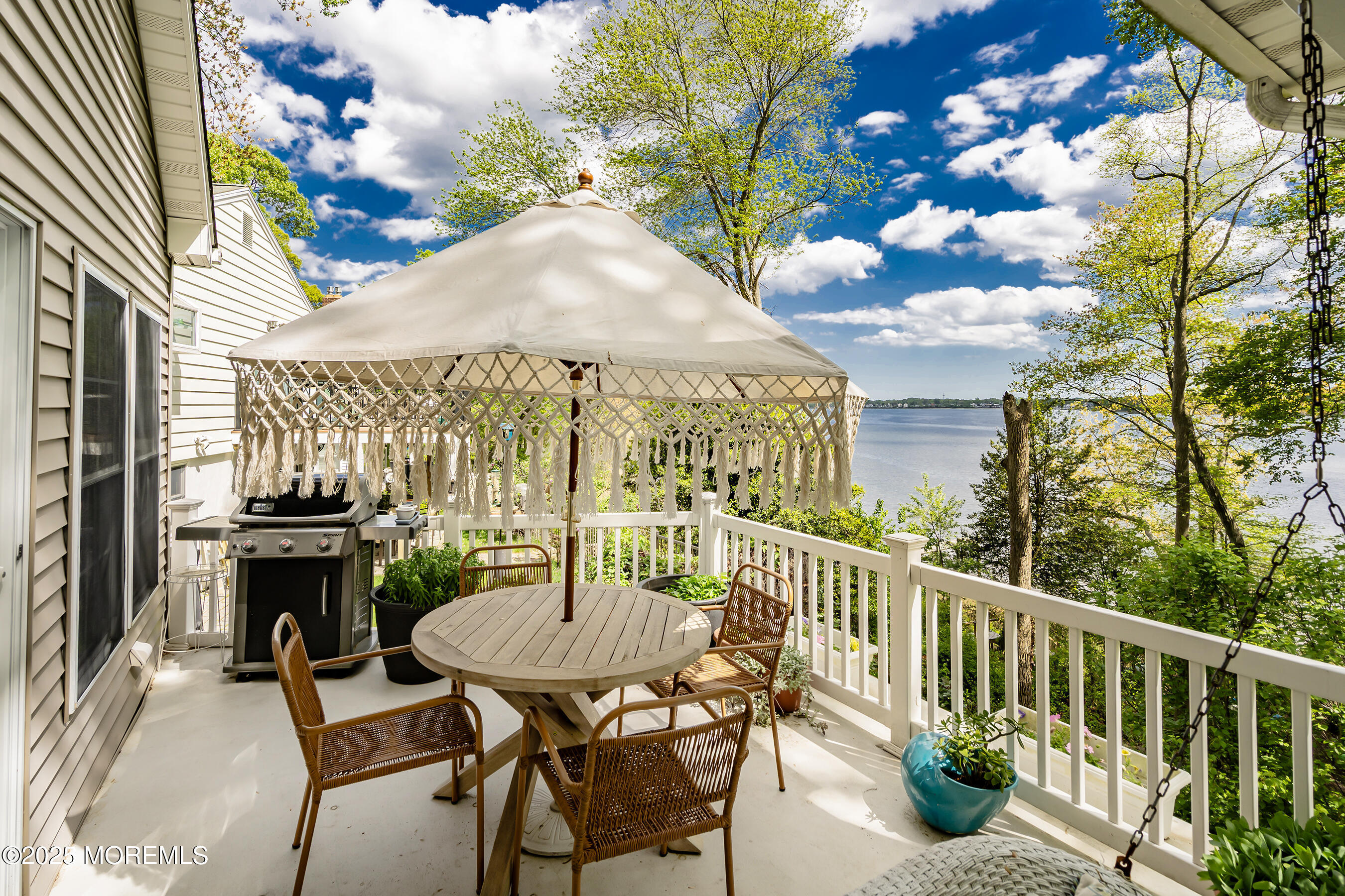 Property Photo:  714 S Riverside Drive  NJ 07753 