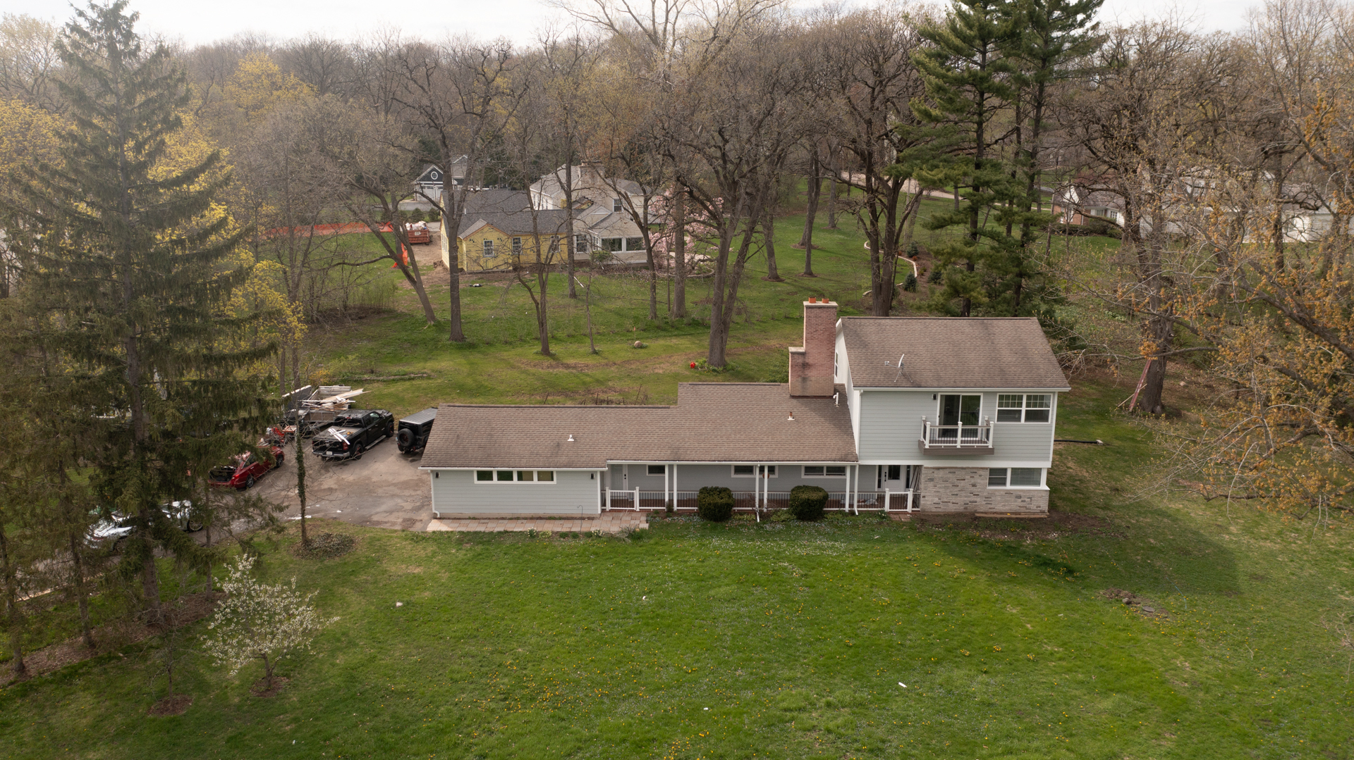 Property Photo:  1762 W Palatine Road  IL 60067 