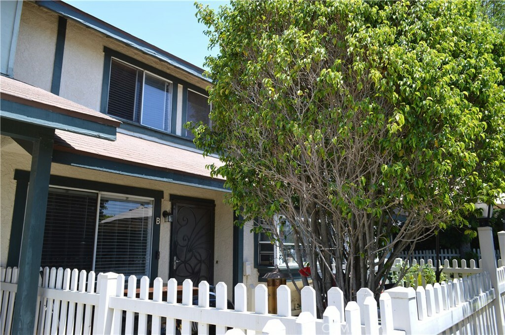 Property Photo:  13321 Meyer Road B  CA 90605 