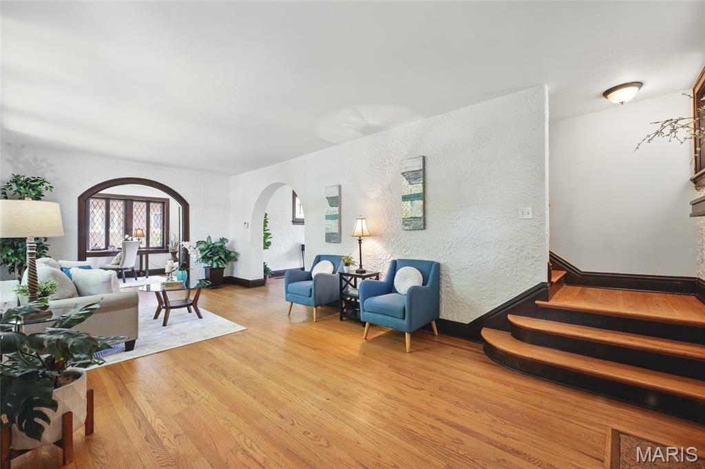 Property Photo: 7350 Colgate Avenue MO 63130