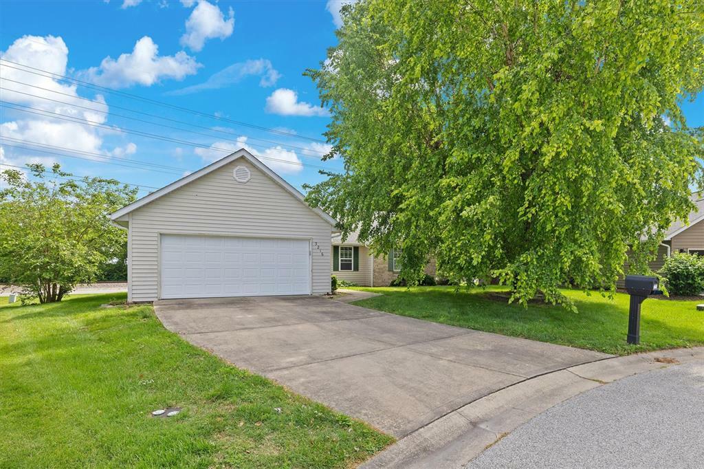Property Photo:  3216 Eastridge Drive  IL 62221 