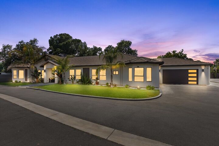 6109 Kenneth Ave  Carmichael CA 95608 photo