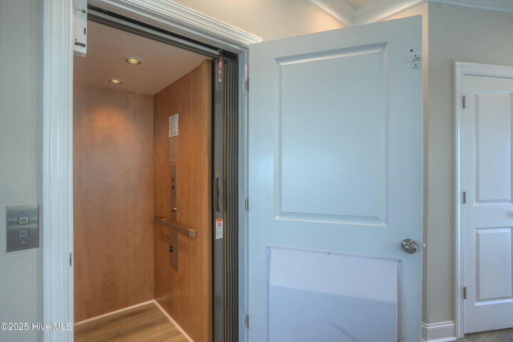 Property Photo:  876-878 Villas Drive  NC 28460 