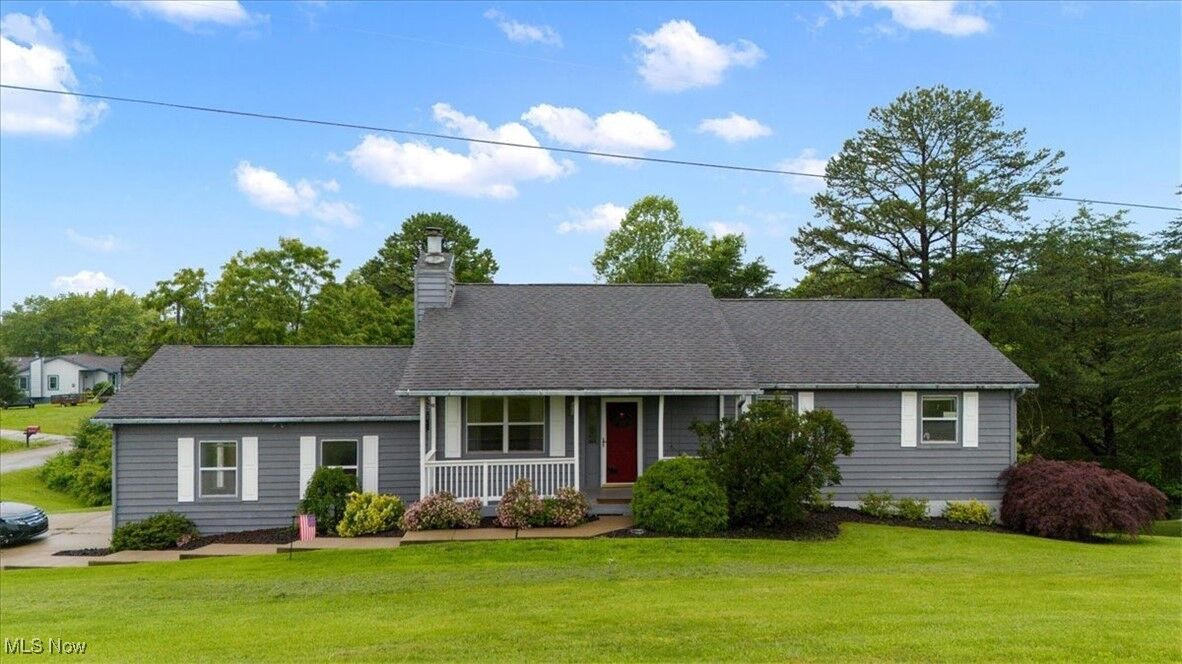 Property Photo:  100 Pineview Drive  OH 45750 