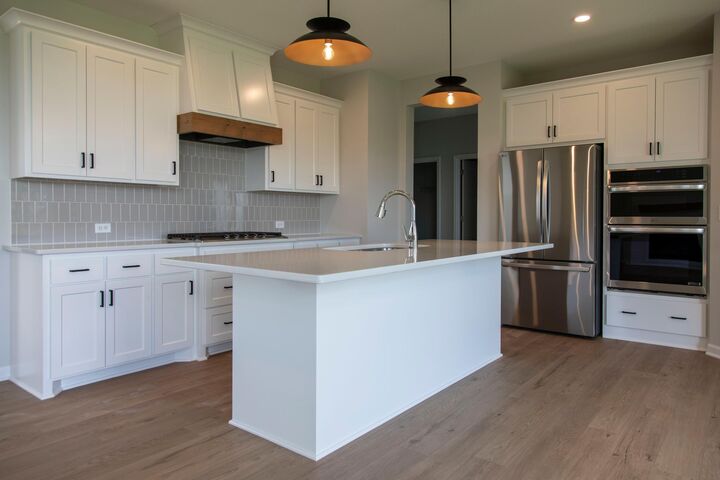 Property Photo:  14538 Kingsview Lane N  MN 55327 