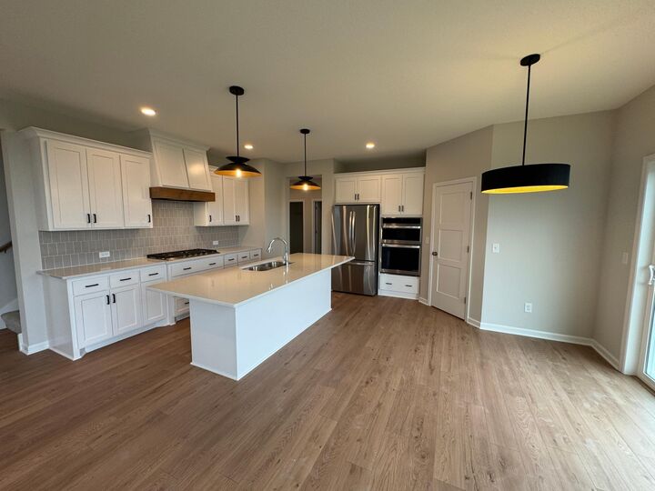 Property Photo: 14538 Kingsview Lane N MN 55327